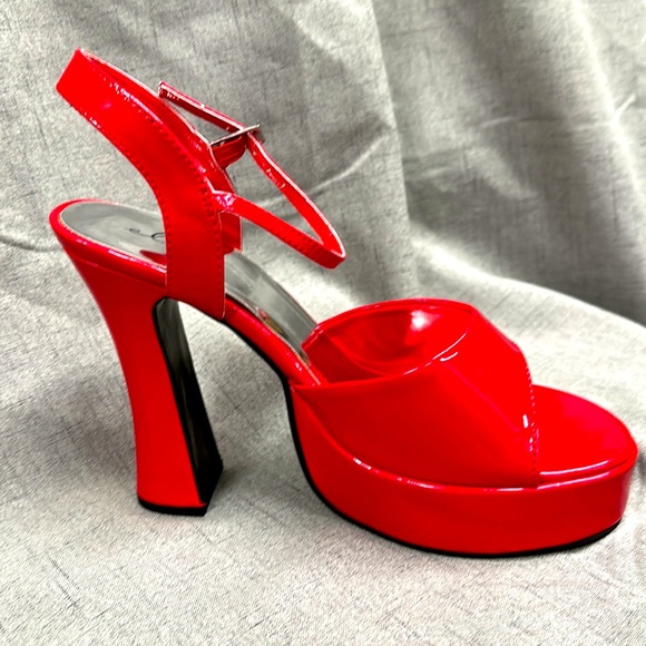 Ellie Red Platform Heeled Sandal Size 10 - Picture 3 of 7
